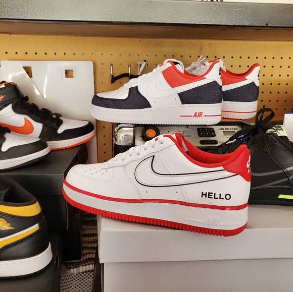 Jordan / Air Force 1 - Picture 5 of 6